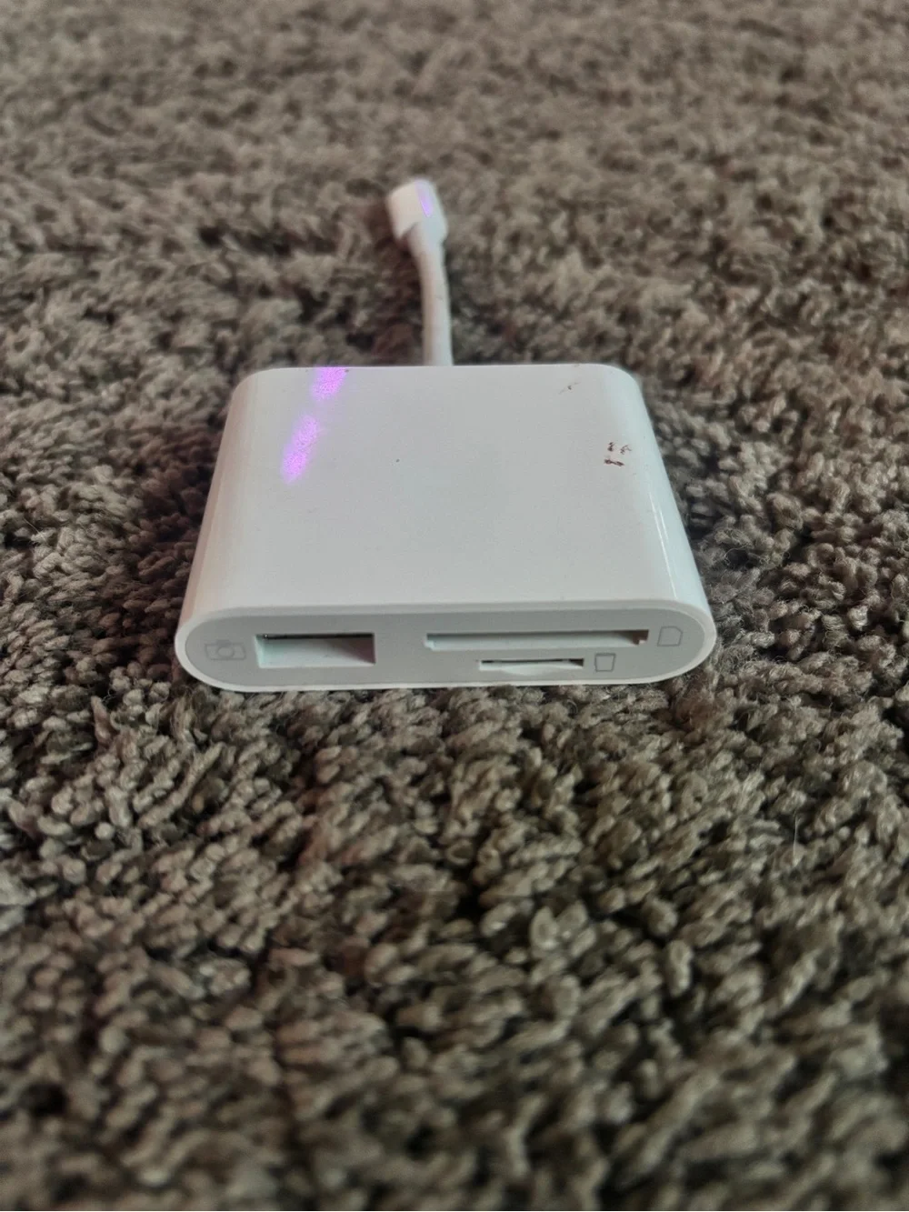 N/A compact white
